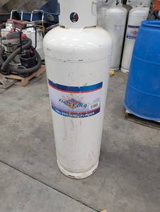 Flame King 100 Lb Propane Cylinder