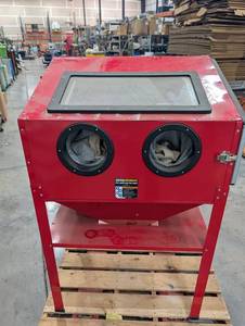 Central Pneumatic 68893 40 Lb Capacity Floor Blast Cabinet