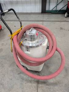 Crusader M1050-15 Industrial Vacuum Extractor