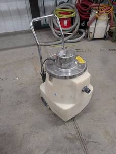 Crusader MH1050-15 HEPA Vacuum