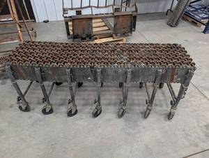 Expandable Gravity Roller Conveyor Section on Casters