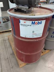 Mobilgrease XHP 462 Lithium Complex Grease 396.8 Lb Drum