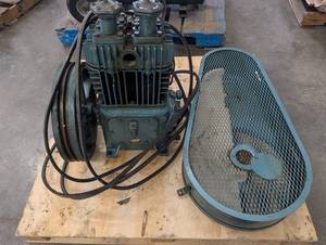 Quincy Compressor Model 230 32 3 12 X 3 Industrial Air Compressor