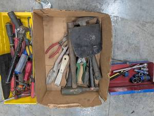 Mixed Lot Hand Tools, Hammers, Pliers & Screwdrivers