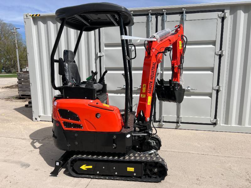 2026 AGT Mini Excavator (YNT18)