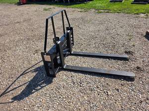 Wolverine 3-Point Hay Fork (THFF46) 