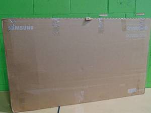 Samsung  55 Class  LED NU7300 Series Curved - 2160p Smart 4K UHD TV with HDR UN55NU7300FXZA
