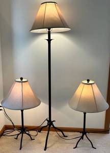 Mixed Lot 2 Table Lamps & Floor Lamp Set