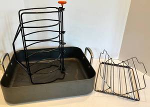 Roasting Pan With Rack Set