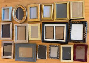 Assorted Picture Frames (Lot of 17)
