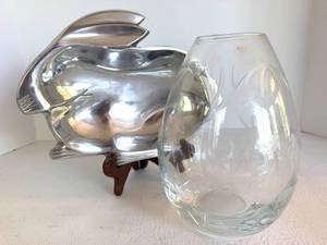 Krosno Poland Glass Vase & Holland Boone Polished Pewter Rabbit Vase