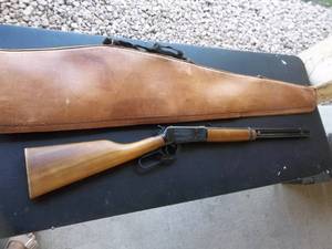 Winchester Air Ride BB Gun With Leather Case Boyt