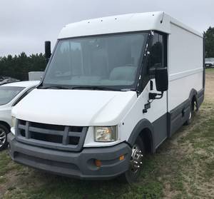 2012 Isuzu Commercial Van