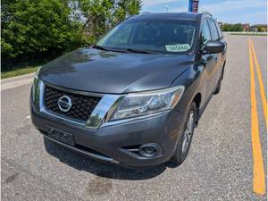 2013 Nissan Pathfinder SV