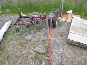 Estate Rake Pull-Behind Yard Rake