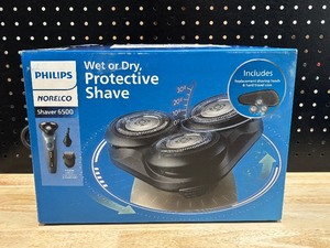 Philips Norelco Shaver