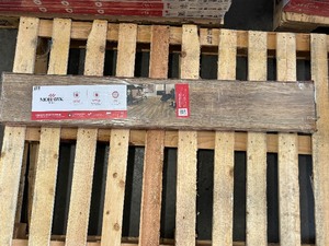 Mohawk Laminate Wood Flooring - Kinderston Oak - 1 Box