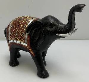 Vintage Hand Carved Wooden Mirrored Elephant 8 12 x 11 12