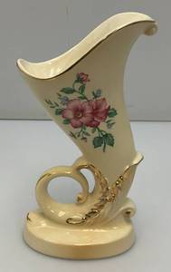 Vintage MCM Royal Copley Ceramic Cornucopia Horn Of Plenty Vase Planter With Gold Trim 8