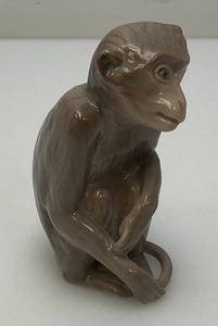 Vintage B &amp G Miniature Monkey Figurine 3 (Small Chip On Head)