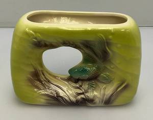Vintage 1950s MCM Royal Copley Chartrusse Koi Fantail Goldfish Vase 2 12 x 5 12 x 7 34