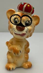 Vintage Porcelain Lion Pin Cushion Scissor Sewing Tool Holder 6