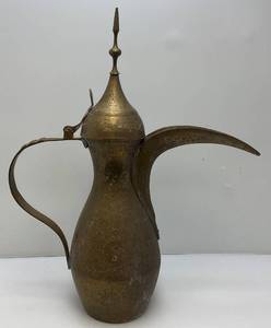 Very Large Heavy Etched Brass Antique Middle Eastern Dallah CoffeeTea Pot Arabic 31 Tall