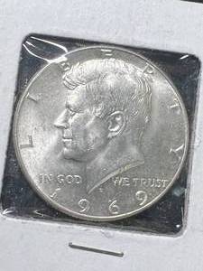 1969-D US KENNEDY HALF DOLLAR