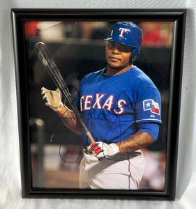 Andruw Jones Autographed and Framed 8x10 Baseball Photo