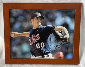 Jeff Gray Autographed Baseball Photo  Framed 8x10 Minnesota Twins
