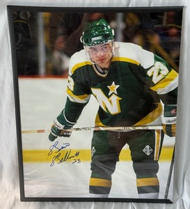 Brian Bellows Autographed Minnesota North Stars Hockey Photo