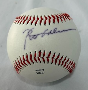 Rod Carew Auographed Baseball - Minnesota Twins