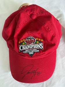 New 2002 Minnesota Twins Division Champions Hat w Unknown Autograph