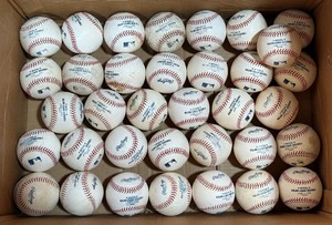 (35) Rawling OMLB Selig Baseballs - Used  Practice