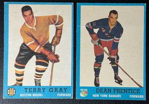 2-Card 1962-63 Topps Vintage Hockey Card Lot