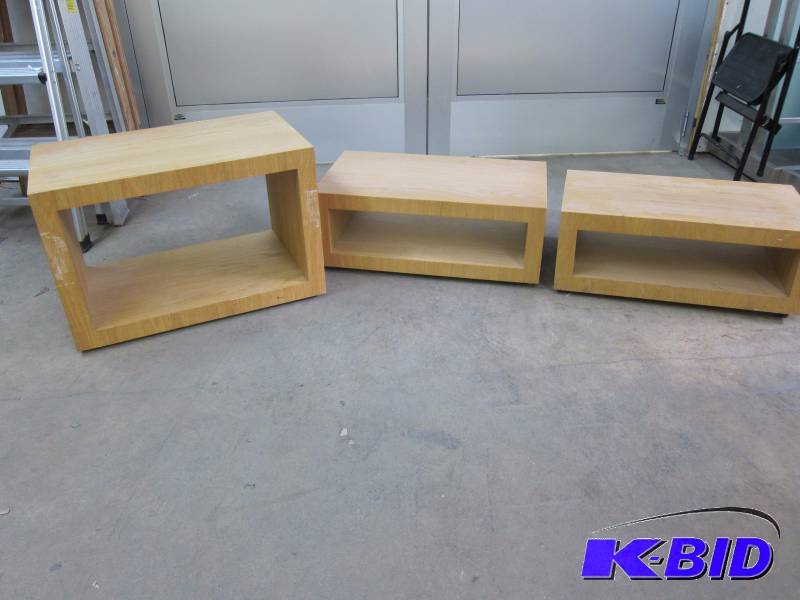 lot 25 image: Display Tables