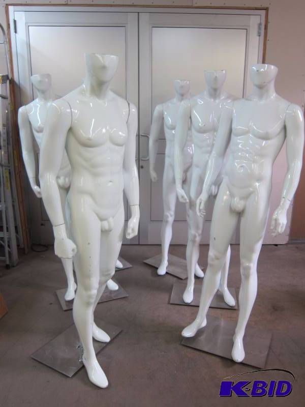 lot 5 image: Full Male Mannequins