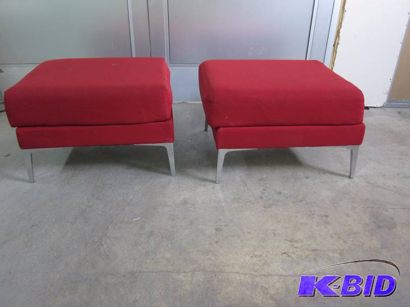 lot 16 image: Stools