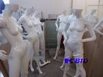 lot 2 image: Full Female Mannequins