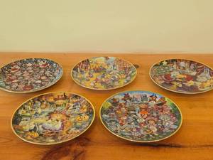 Lot of (5) by Bill Bell Cat theme Collector Plates