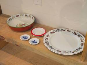 Porsgrund Bowl, Plate and Saucers (Norway)