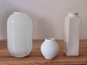 Lot of (3) White Vases - Glass and Ceramic (x2)