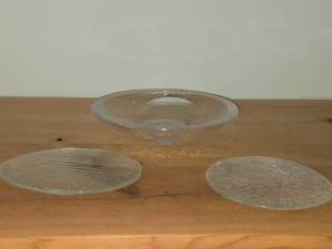 Lot of (3) Glass Bowl and (2) Glass PlatesTrays