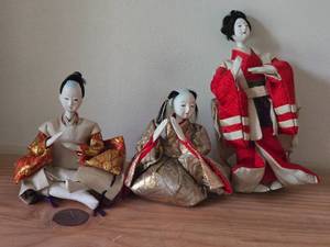 Lot of (3) Hina Dolls