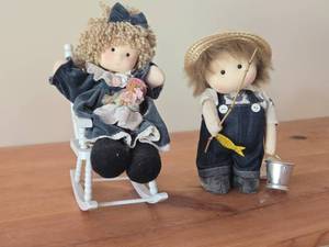 Lot of (2) Cuddle Kidz Animated Music Figures