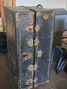 Vintage Rogers Steamer Trunk