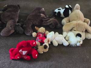 Lot of (9) Stuffed Animal Plush Toys