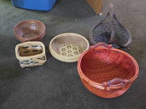 Lot of (5) Wicker Baskets (assorted)