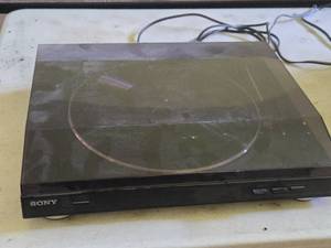 Sony Stereo Turntable System PS-LX240H