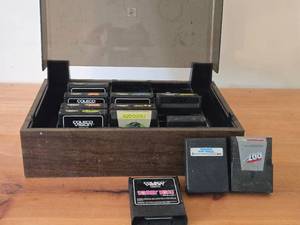 Lot of (11) Vintage Atari Game Cartridges  Carry Case